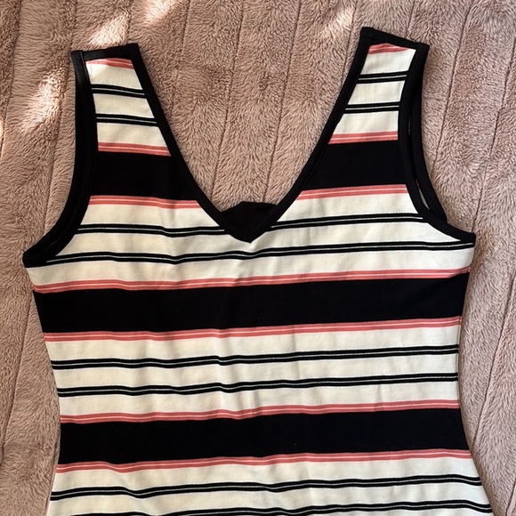 🆕 Dynamite striped back cut-out maxi dress - size large - Picture 3 of 11